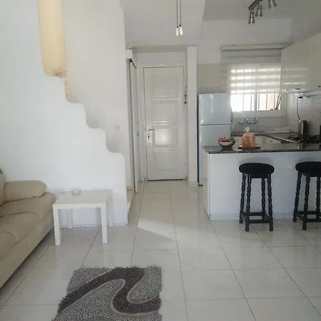 Serendipity House * Perivolia